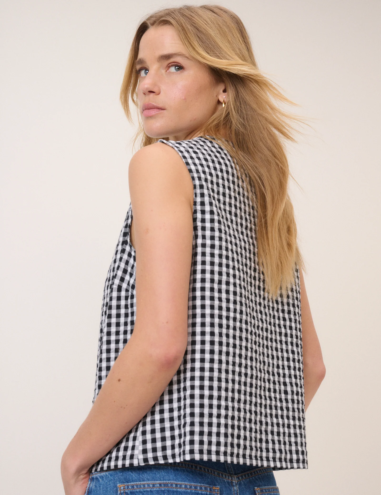 Black Gingham Linen-Blend Tie Front Tessa Top - Image 5