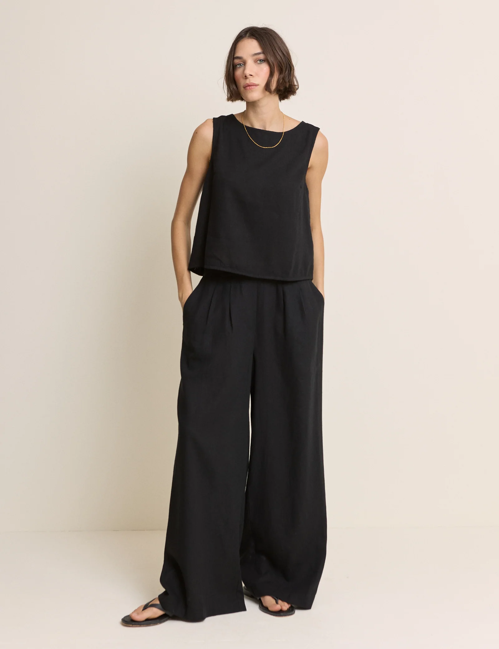 Black Wrap Detail Linen-Blend Tank Top - Image 3