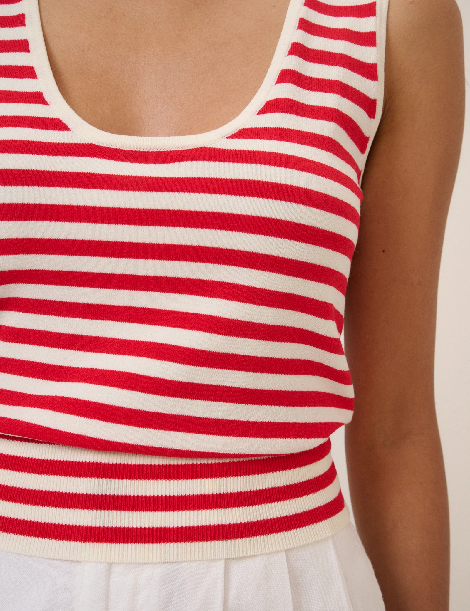 Red Striped Ribbed Vest - Image 5