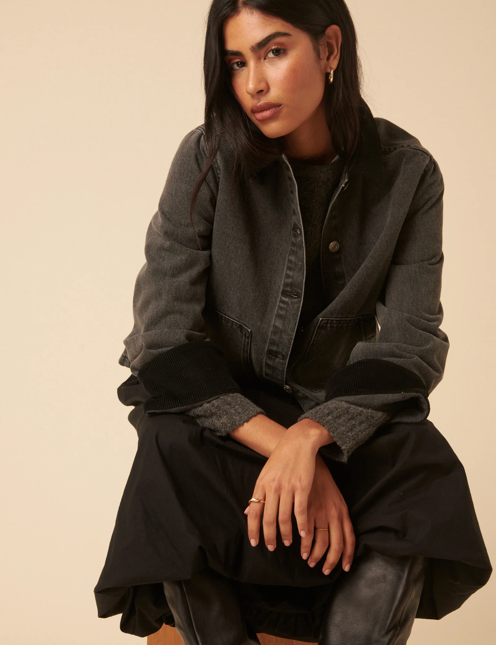 Washed Black Denim Cropped Jacket - Image 5