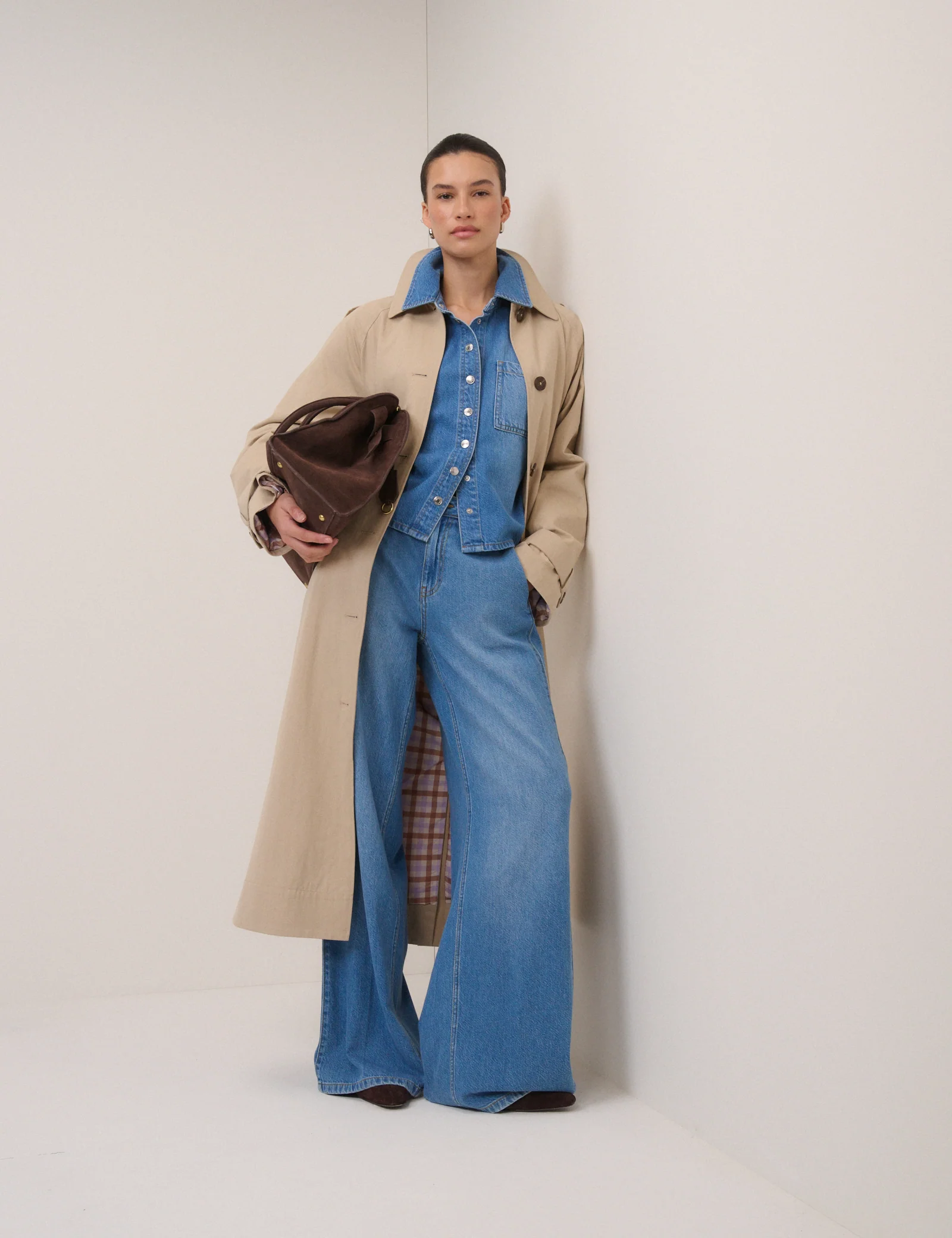 Blue Mid Rise Wide Leg Jeans - Image 3