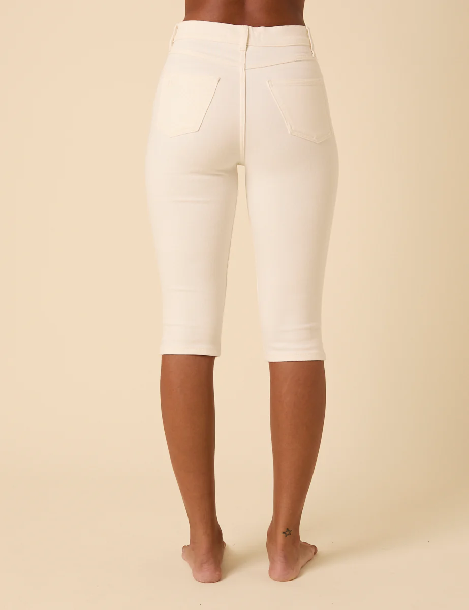 White Denim Capri Trousers - Image 5