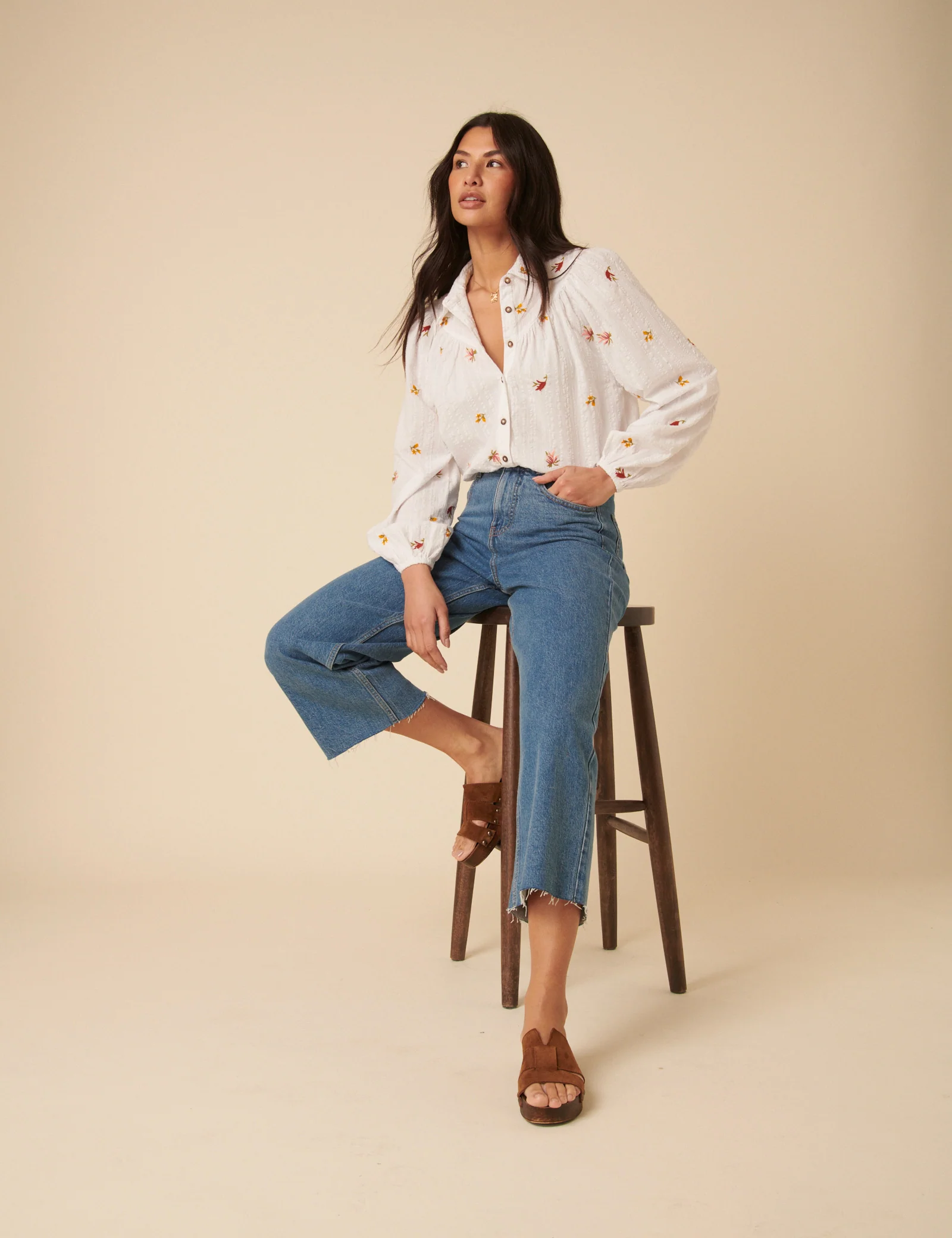 White Embroidered Balloon Sleeve Blouse - Image 3