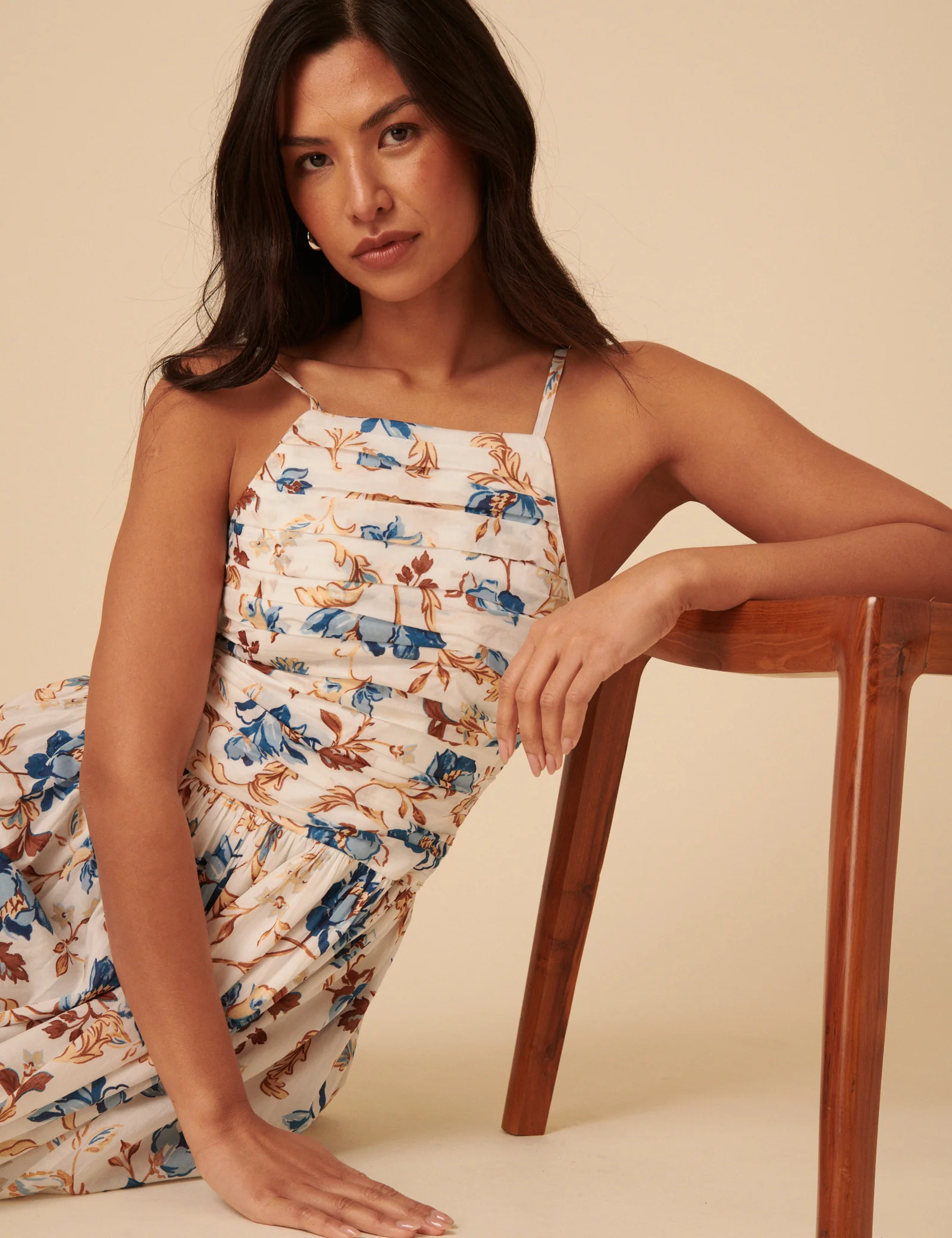 White Floral Ruched Talia Midi Dress - Image 2