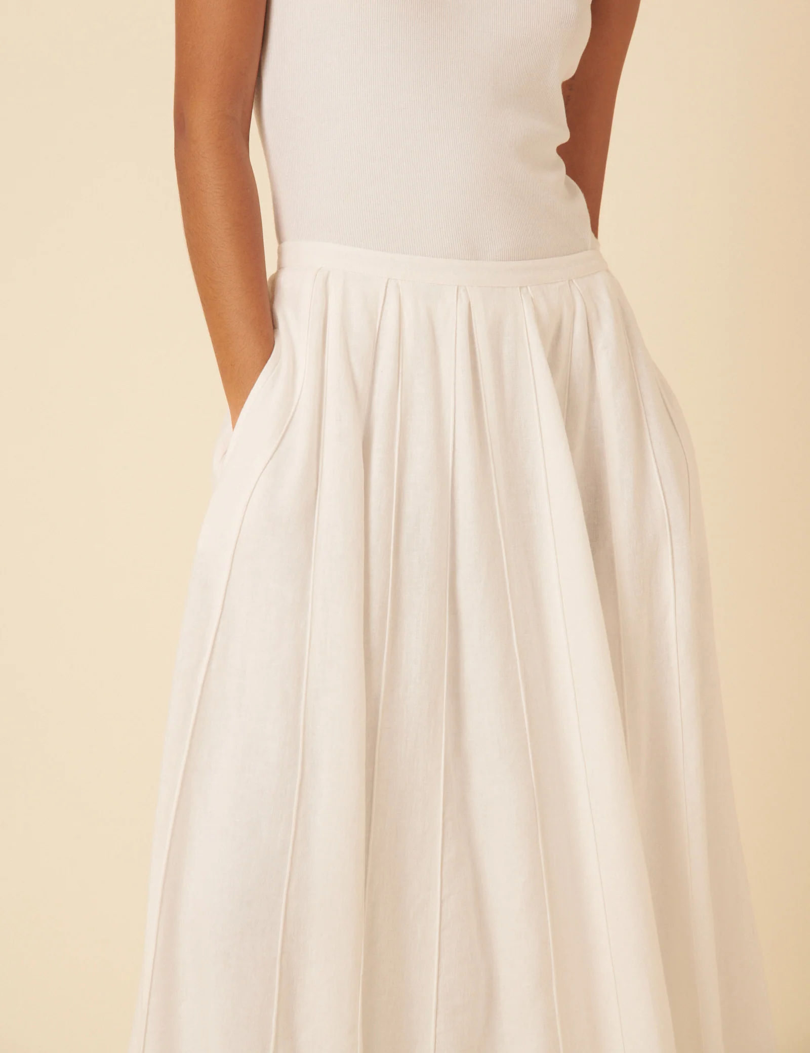White Linen-Blend Midi Skirt - Image 3