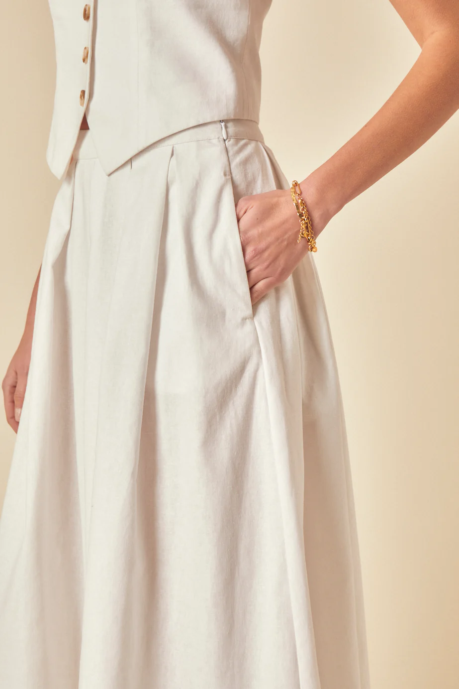 White Linen-Blend Pleated Tailored Midi Skirt - Image 4