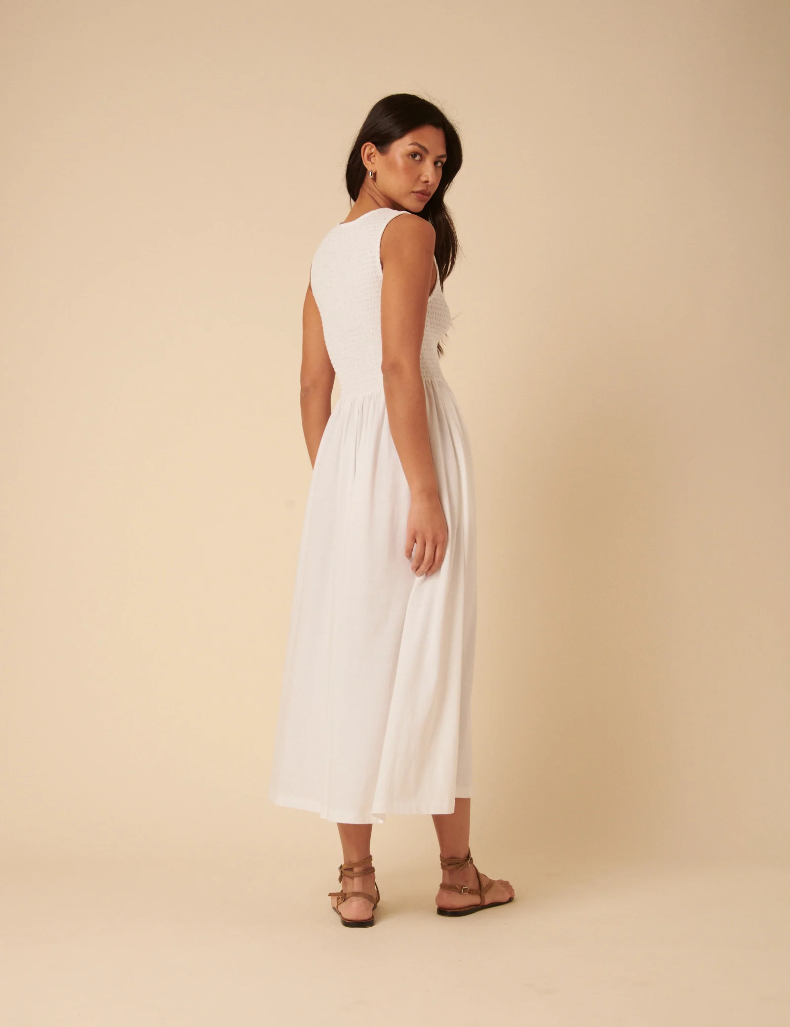 White Shirred Bodice Billie Midi Jersey Dress - Image 4