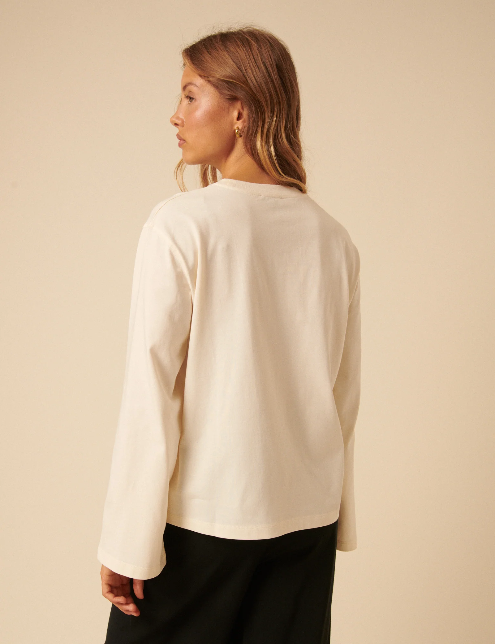 White Wide Long Sleeve Heart T-Shirt - Image 5