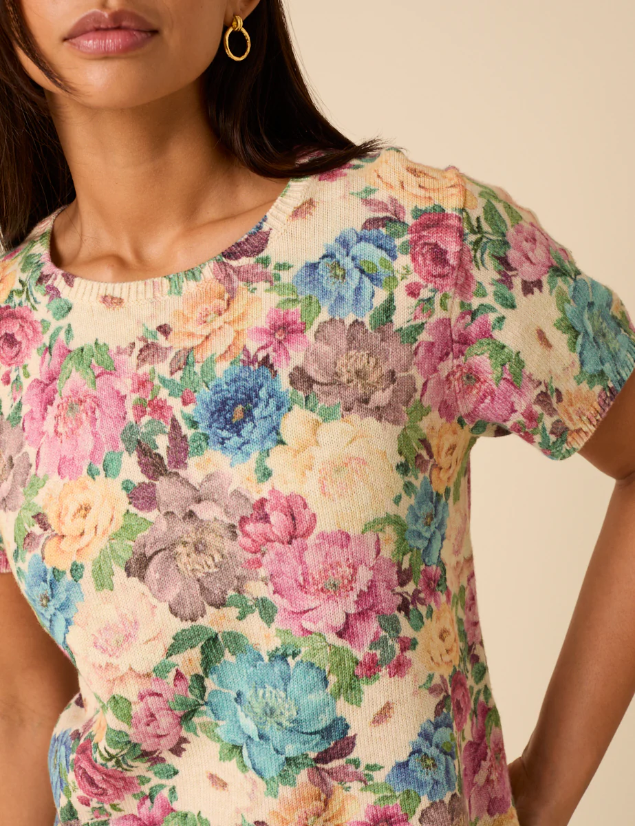 Floral Knitted Short Sleeve Top - Image 5
